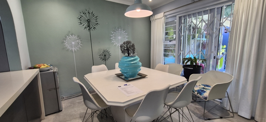 3 Bedroom Property for Sale in Table View Western Cape